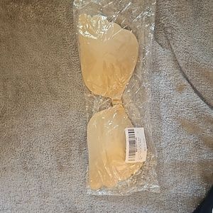 Decent CB strapless bra A